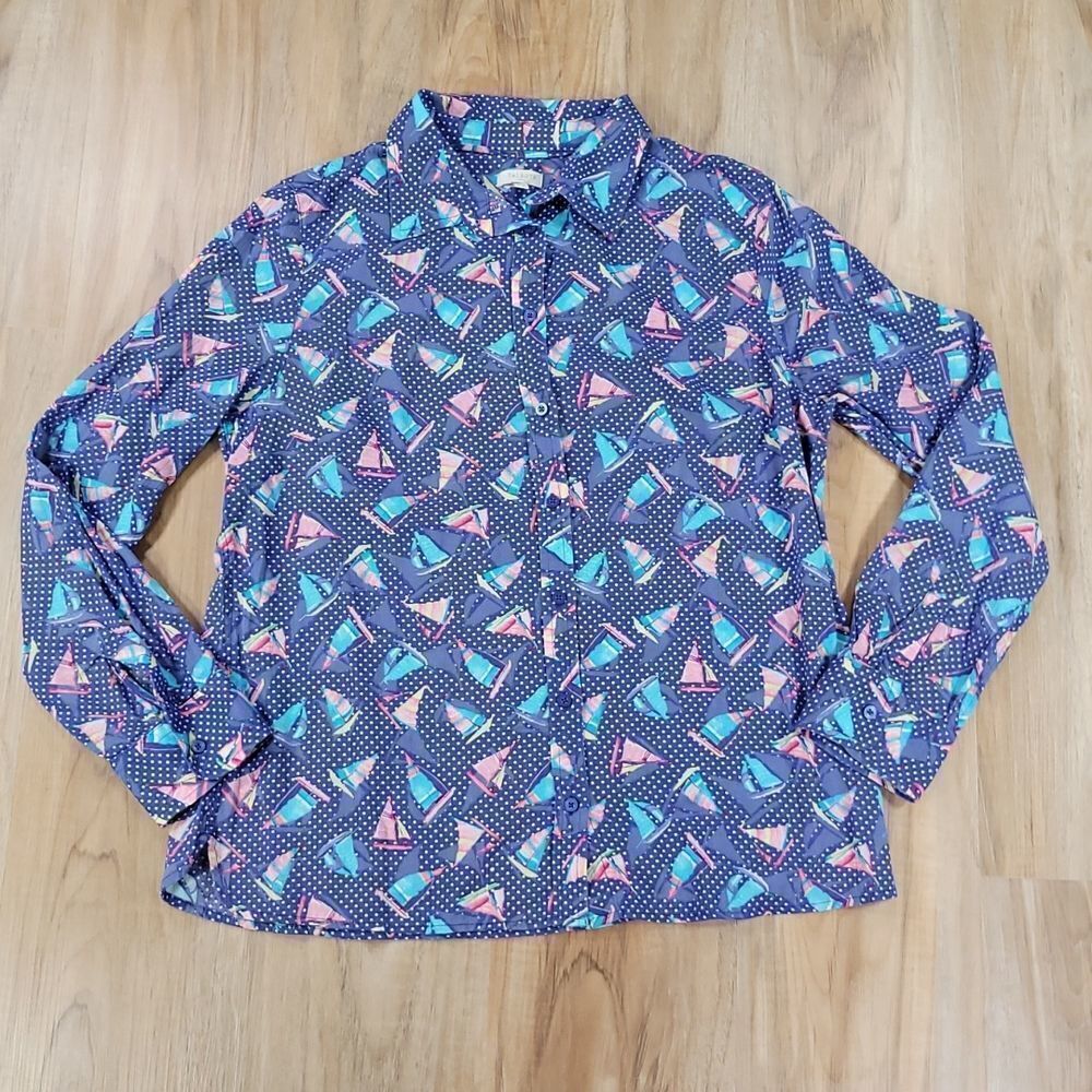 🔺️Talbots Blue Sailboat Print Buttoned Adjustable Long Sleeve Shirt Medium